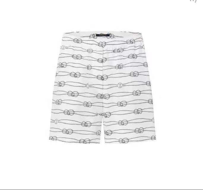 КОСТЮМ LOUIS VUITTON детальное фото