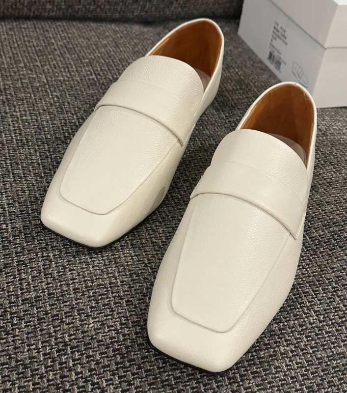 ЛОФЕРЫ THE ROW фото