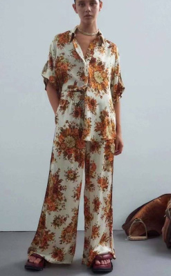 КОСТЮМ ALEMAIS фото