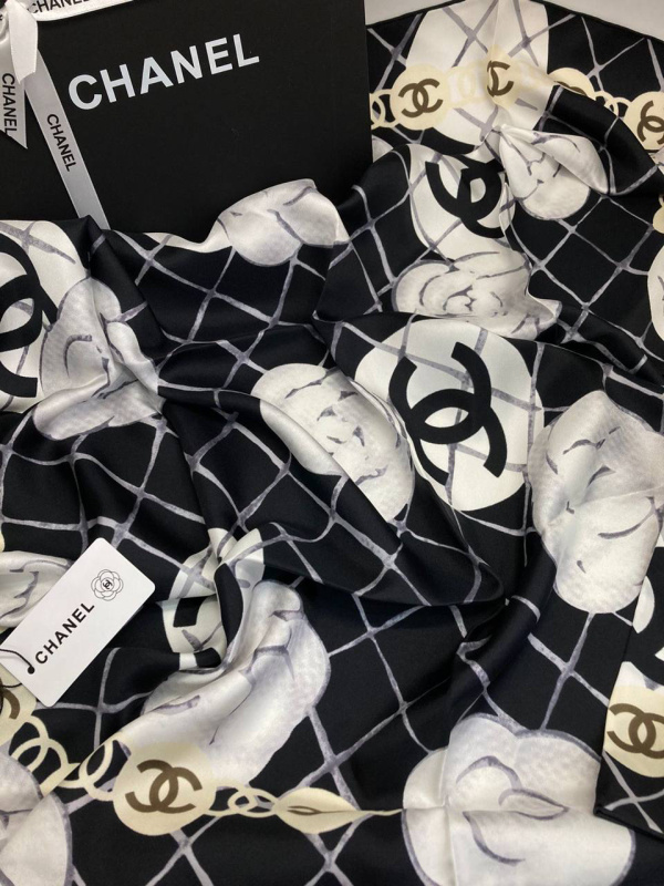 ПЛАТОК CHANEL фото