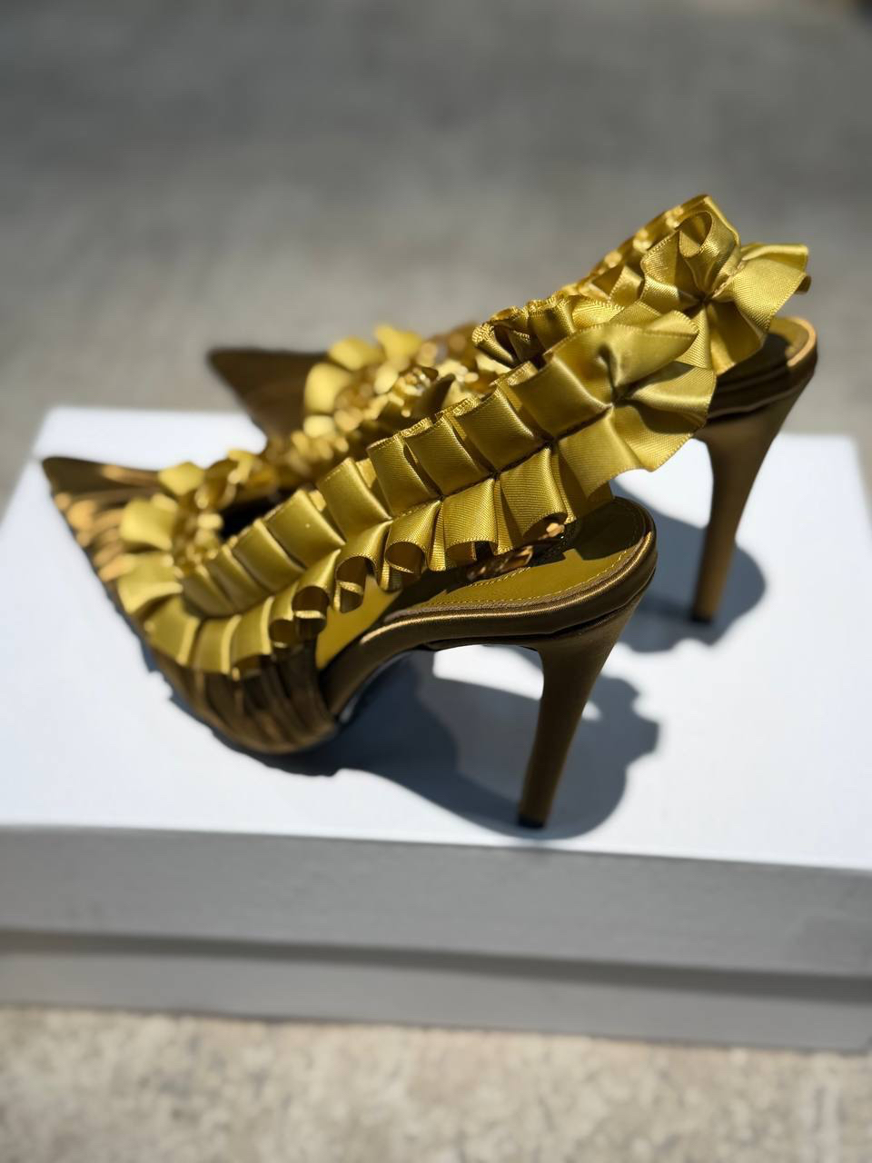 ТУФЛИ SAINT LAURENT детальное фото