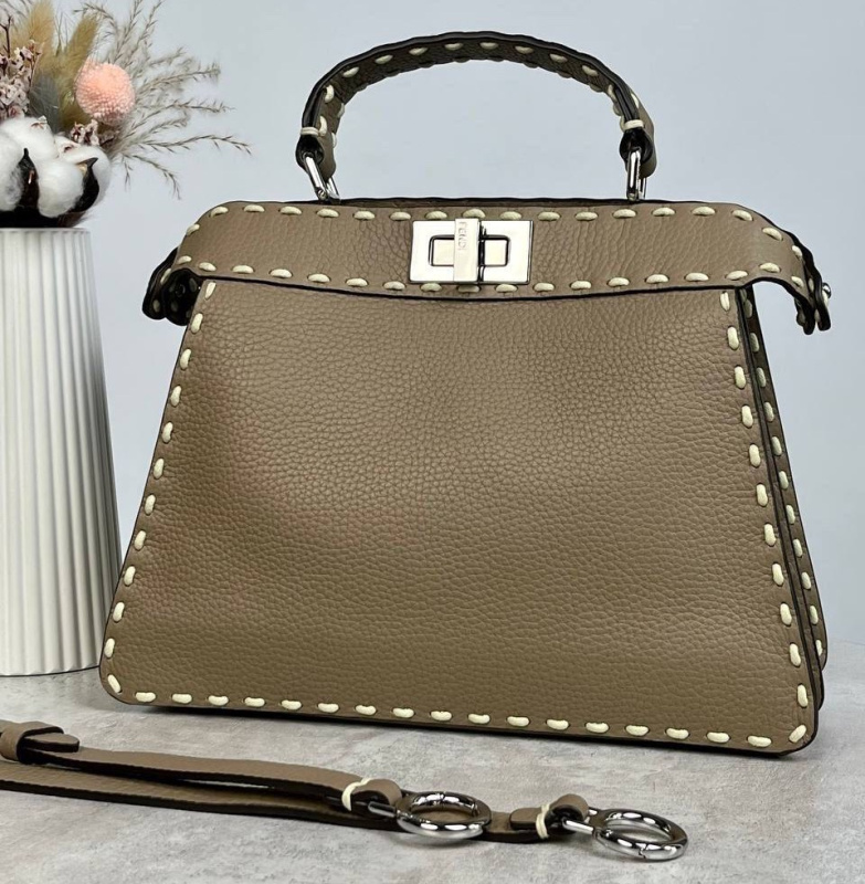 СУМКА FENDI PEEKABOO фото