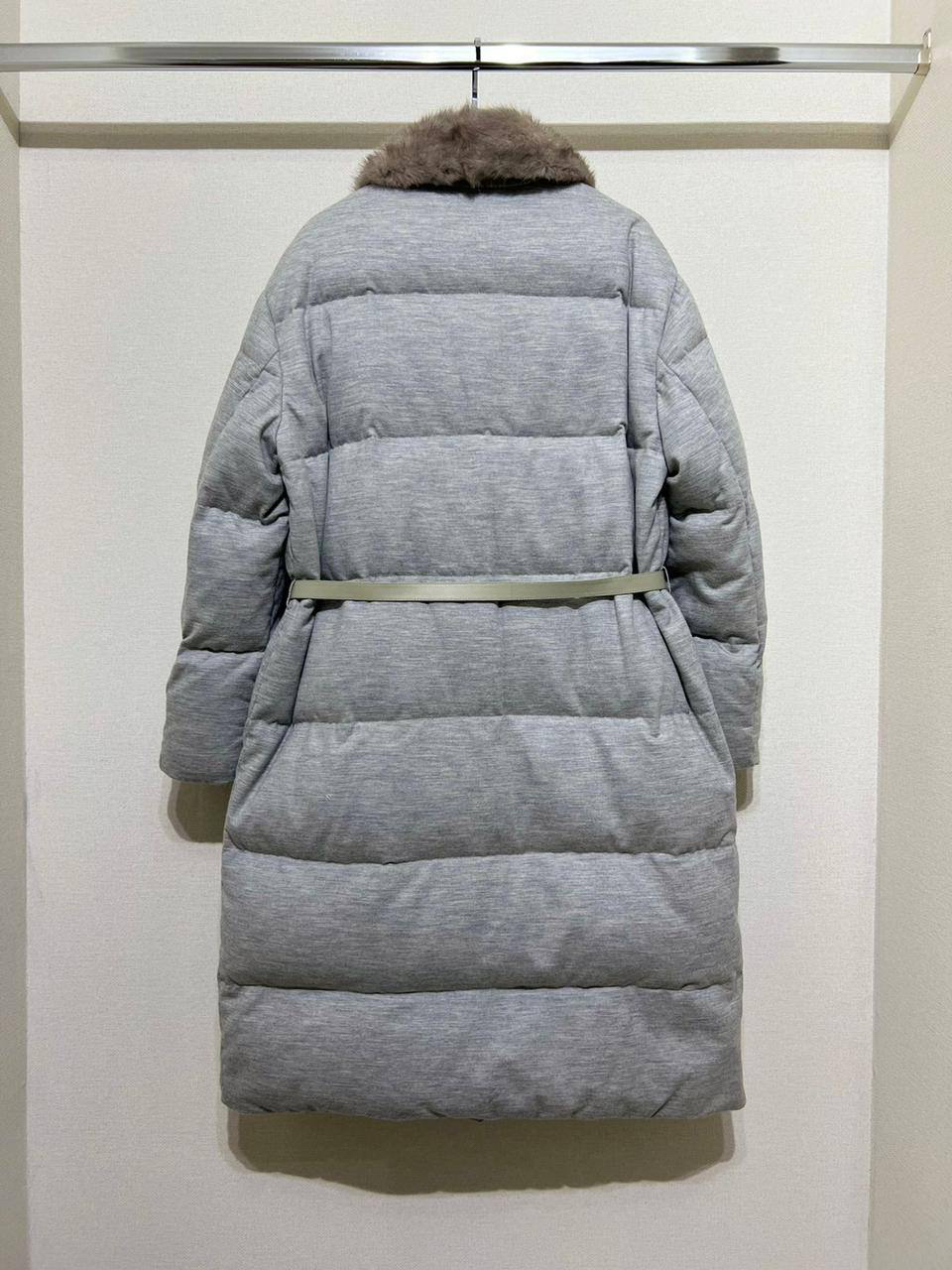 ПУХОВИК LORO PIANA детальное фото