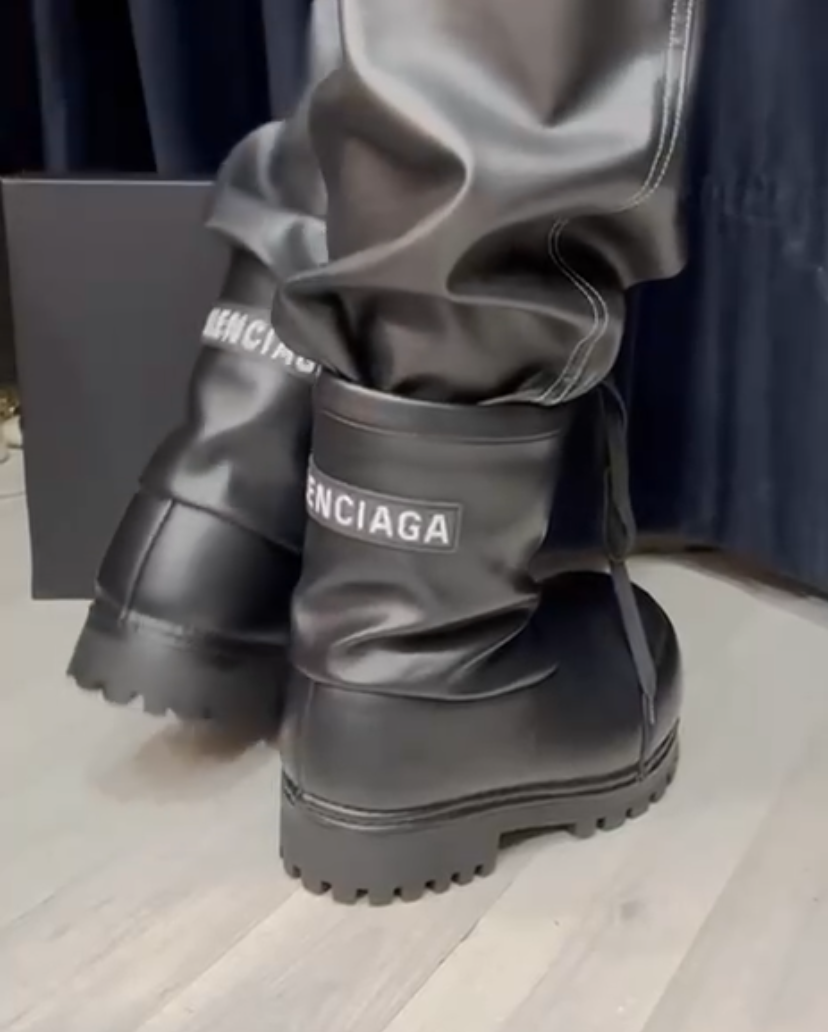 БОТИНКИ BALENCIAGA детальное фото