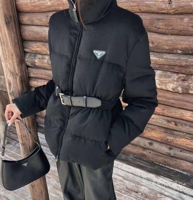 ПУХОВИК PRADA фото