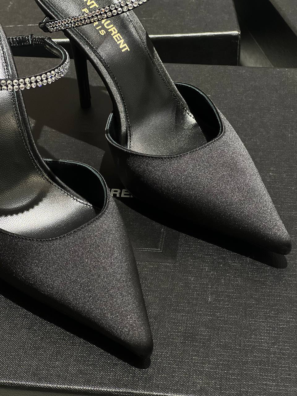 ТУФЛИ SAINT LAURENT детальное фото