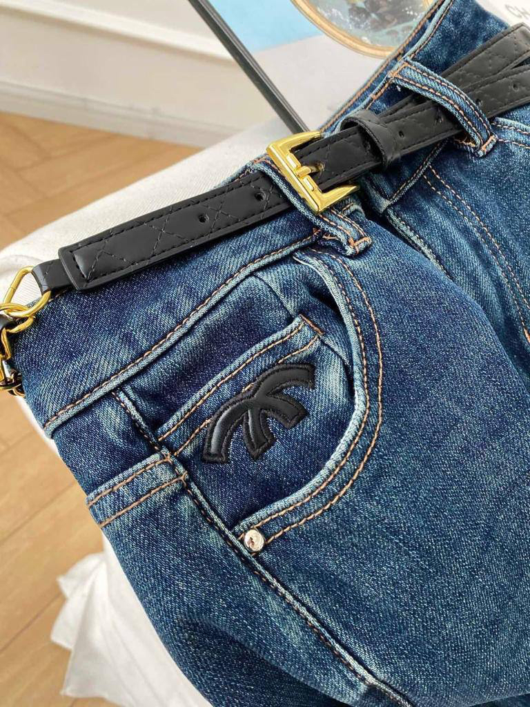 ДЖИНСЫ CHANEL детальное фото
