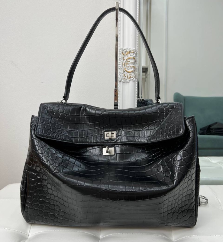 СУМКА BALENCIAGA RODEO фото