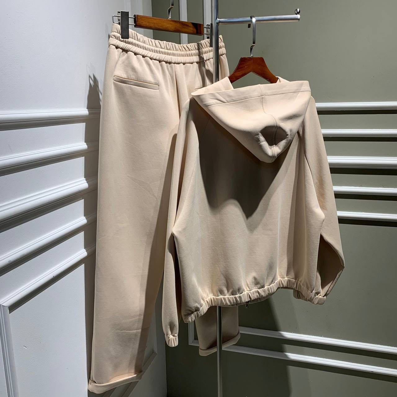 КОСТЮМ BRUNELLO CUCINELLI детальное фото