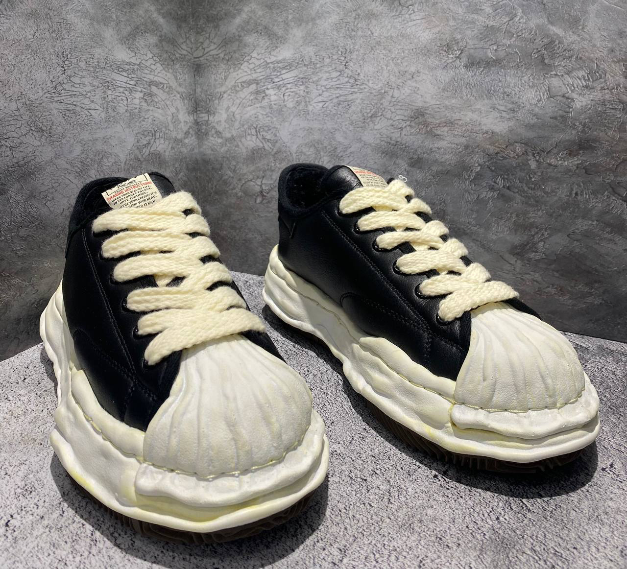 КРОССОВКИ MAISON MIHARA детальное фото