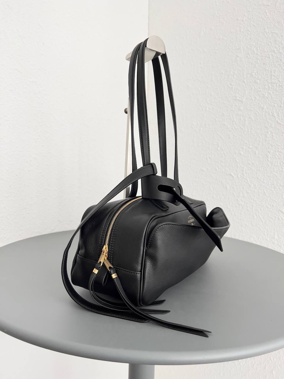 СУМКА BALENCIAGA CARRIE детальное фото