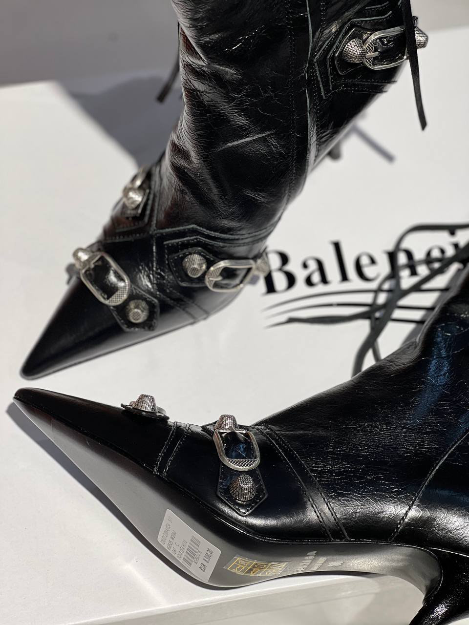 САПОГИ BALENCIAGA детальное фото