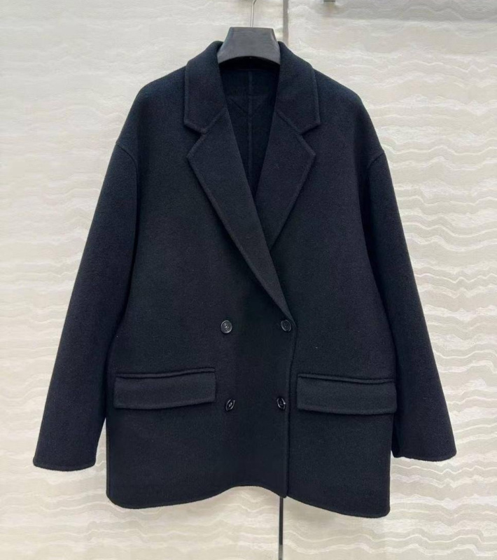 ПАЛЬТО PRADA фото