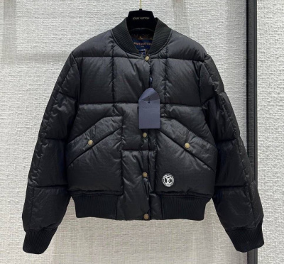 ПУХОВИК LOUIS VUITTON фото