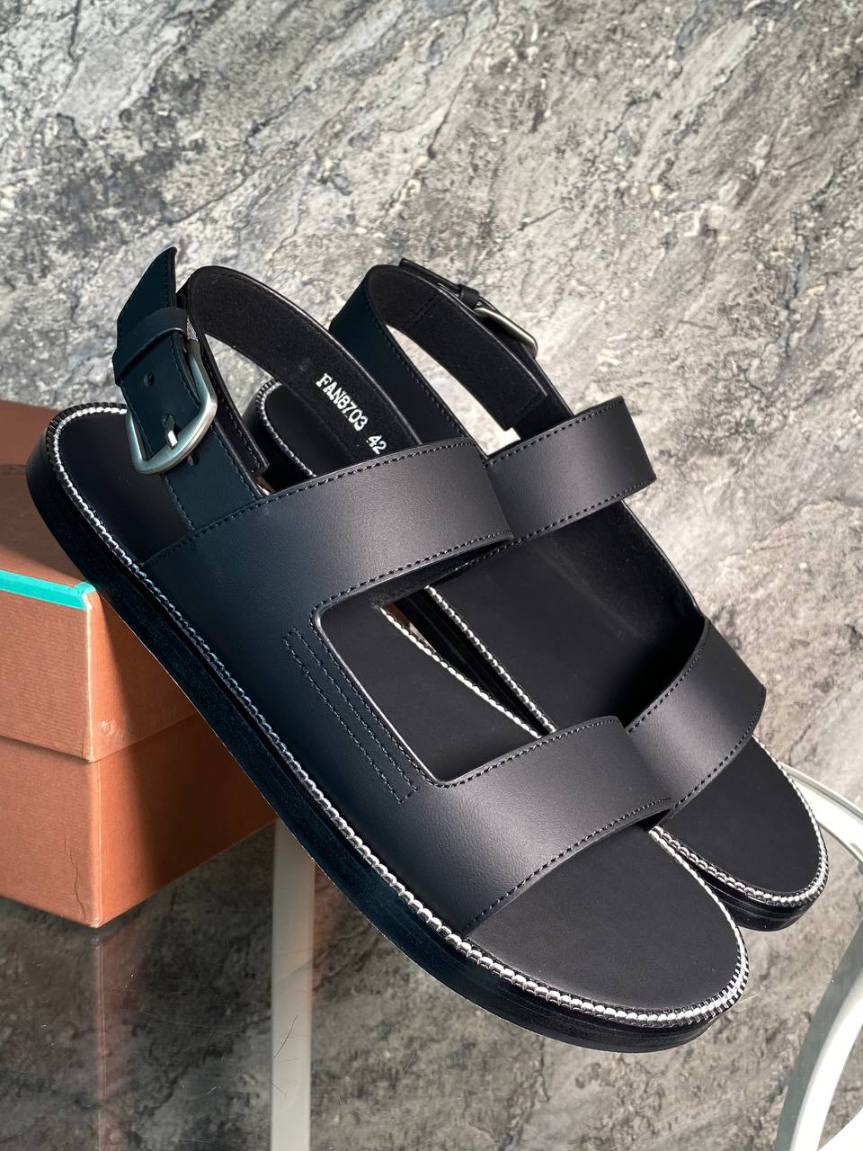 МУЖСКИЕ САНДАЛИИ HERMES детальное фото