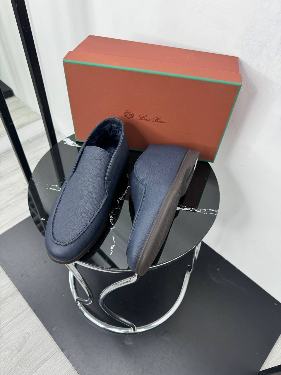 МУЖСКИЕ ЛОФЕРЫ LORO PIANA детальное фото