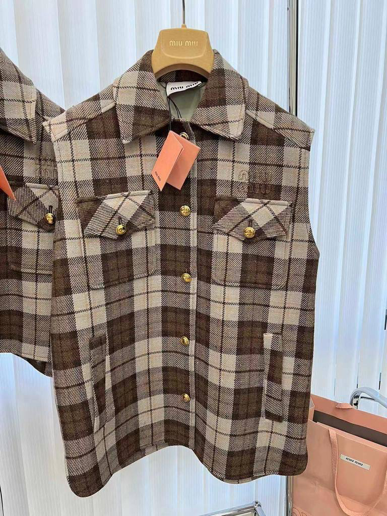 ЖИЛЕТ MIU MIU детальное фото