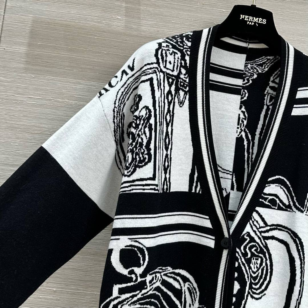 КАРДИГАН HERMES детальное фото