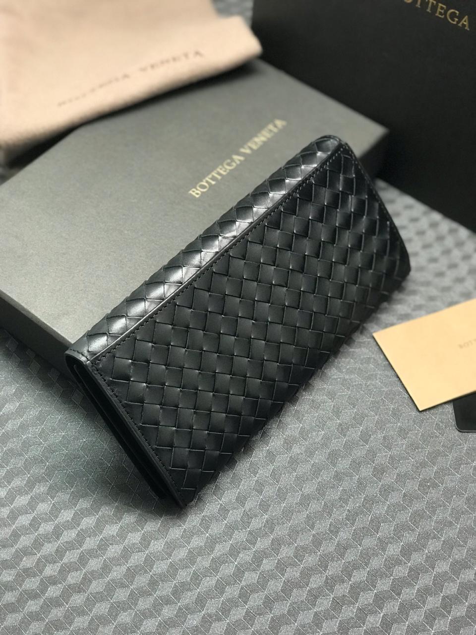 КУПЮРНИЦА BOTTEGA VENETA детальное фото