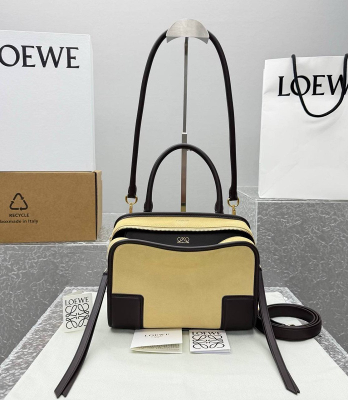 СУМКА LOEWE фото