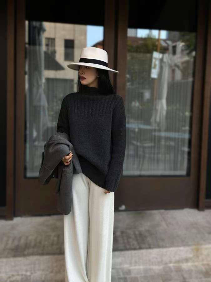 СВИТЕР LORO PIANA детальное фото