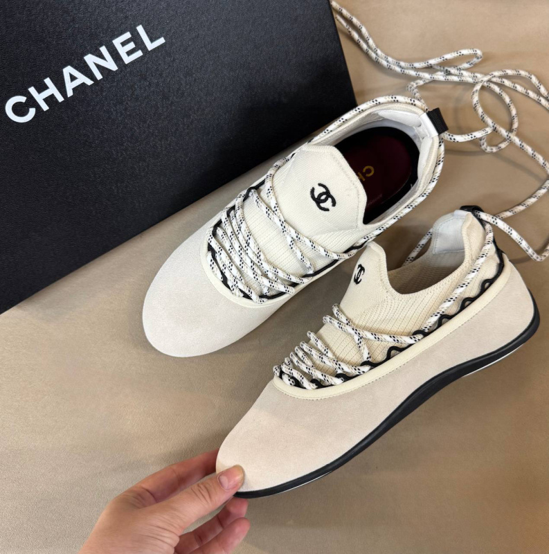КРОССОВКИ CHANEL фото