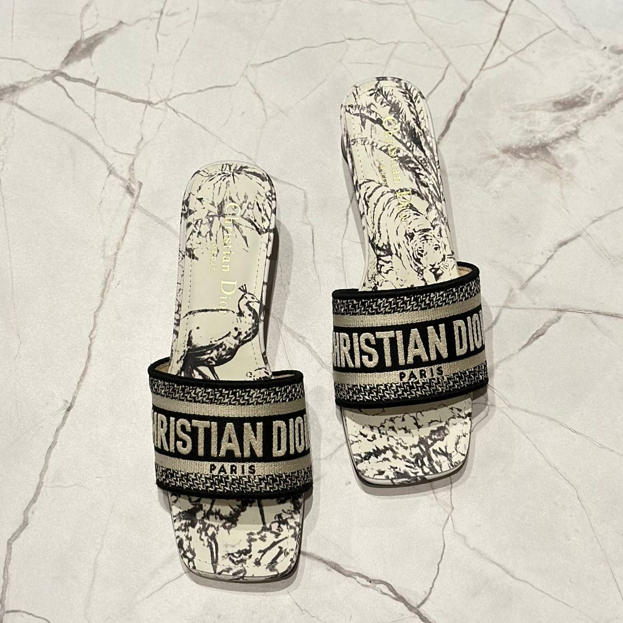 ШЛЕПКИ CHRISTIAN DIOR детальное фото