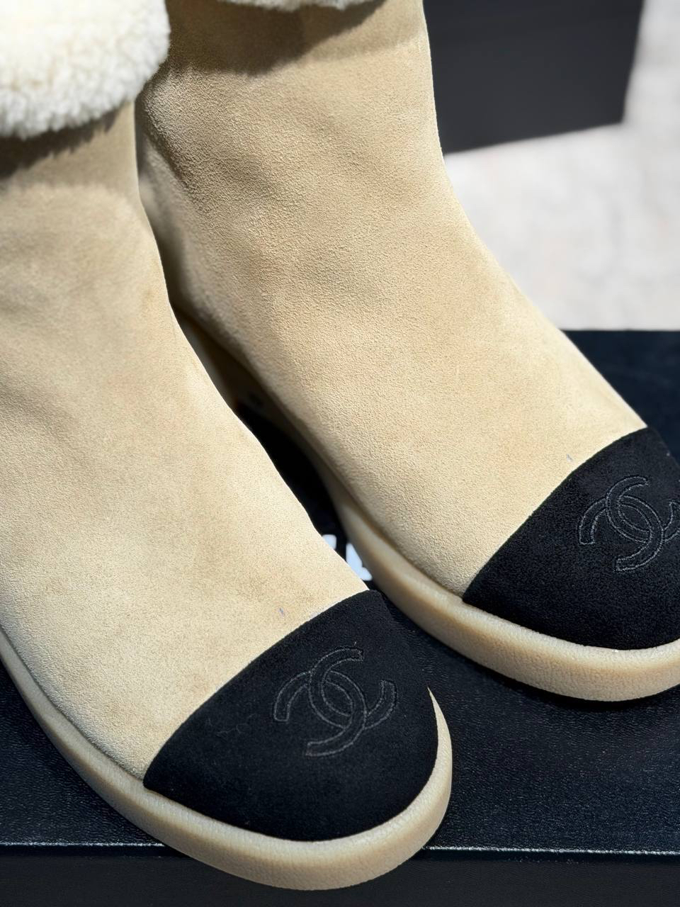 САПОГИ CHANEL детальное фото