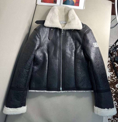 ДУБЛЕНКА CHRISTIAN DIOR фото