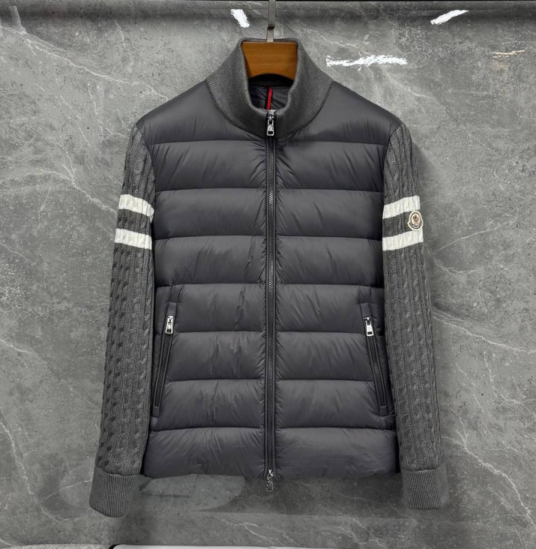 МУЖСКАЯ КУРТКА MONCLER фото