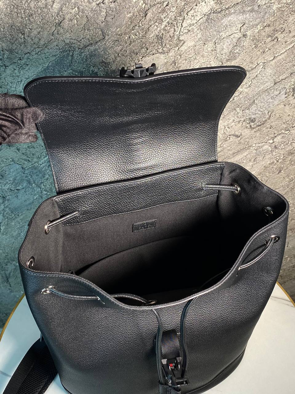 МУЖСКОЙ РЮКЗАК GUCCI детальное фото