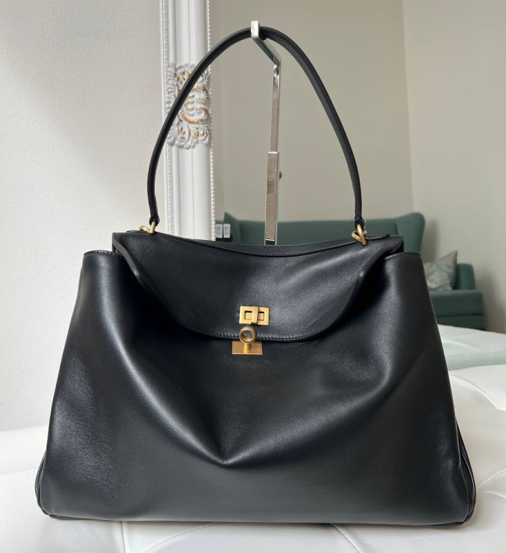 СУМКА BALENCIAGA RODEO фото