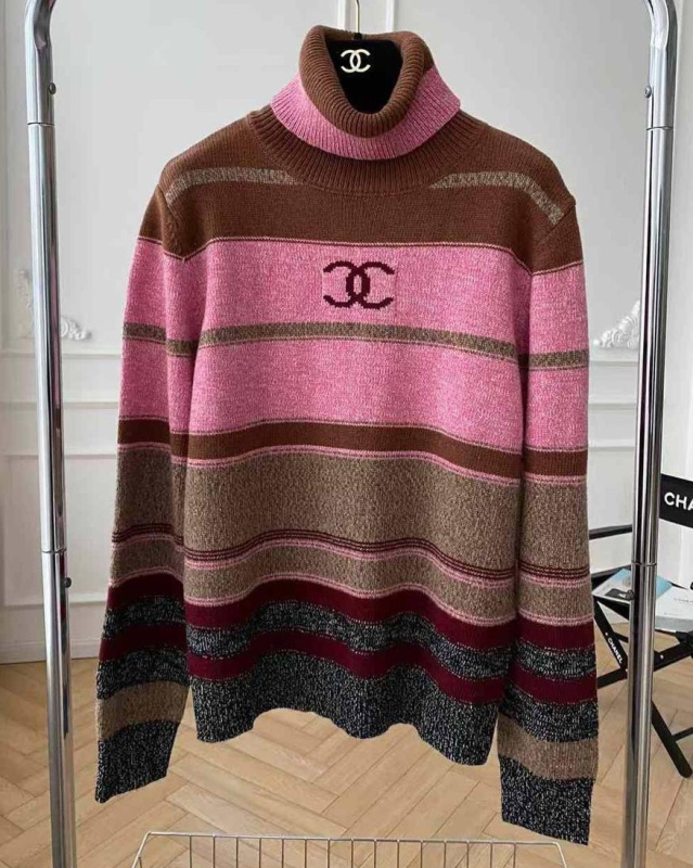 СВИТЕР CHANEL фото