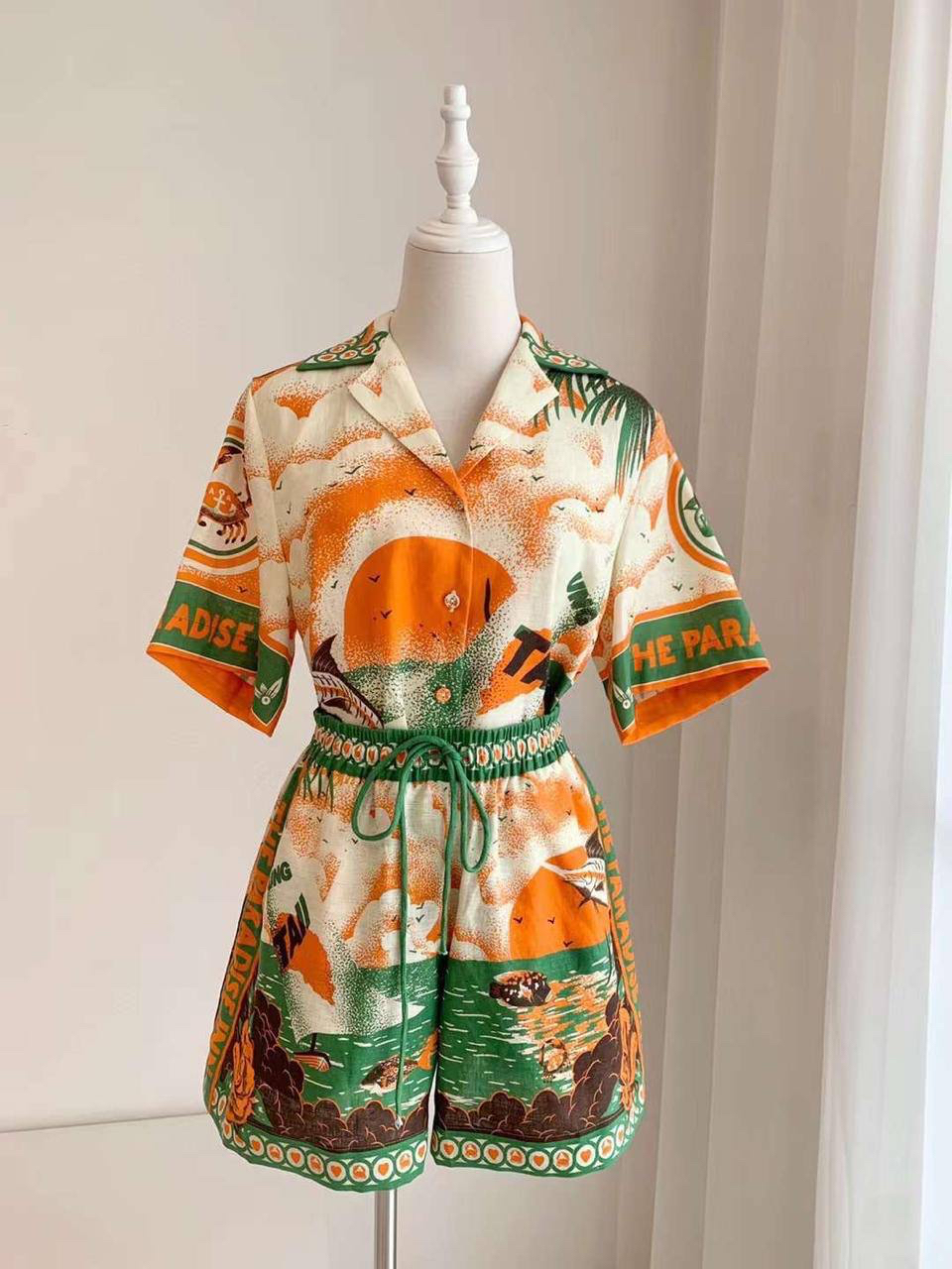 КОСТЮМ ALEMAIS детальное фото