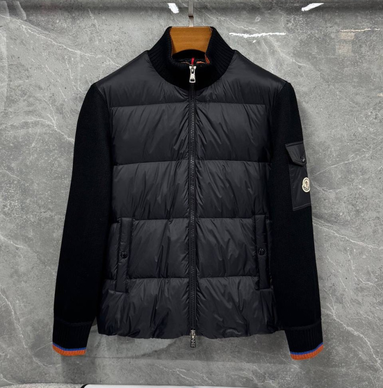 МУЖСКАЯ КУРТКА MONCLER фото