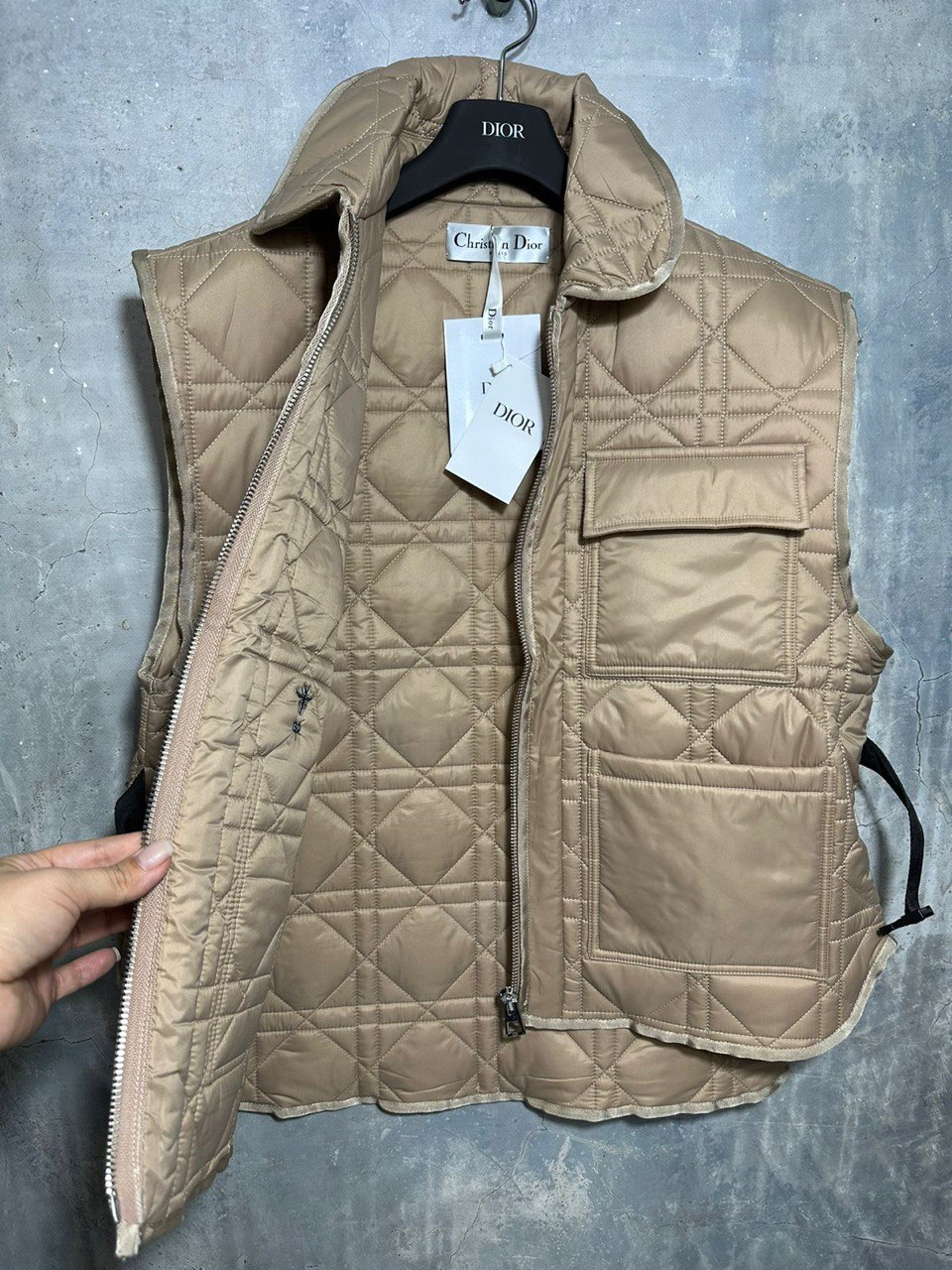 ЖИЛЕТ CHRISTIAN DIOR детальное фото