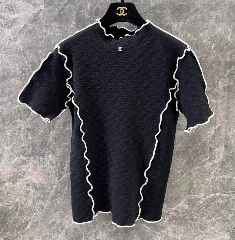 ФУТБОЛКА CHANEL фото