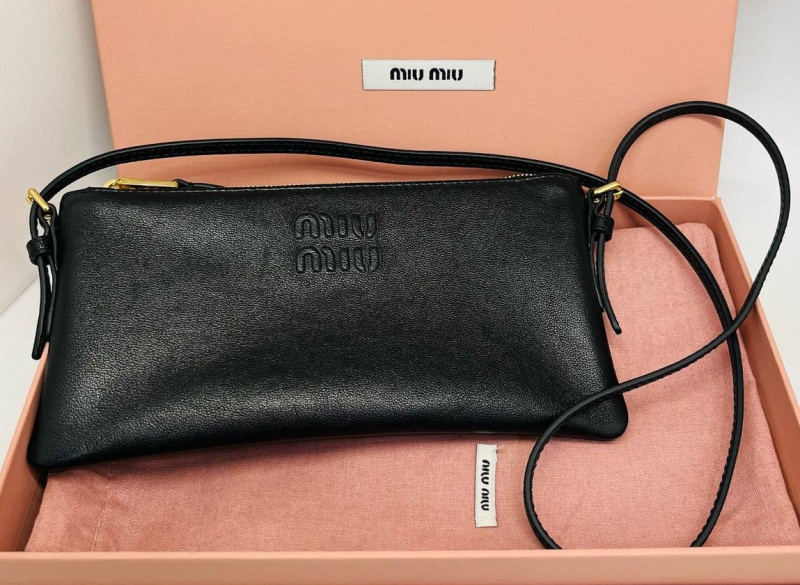 СУМКА MIU MIU фото