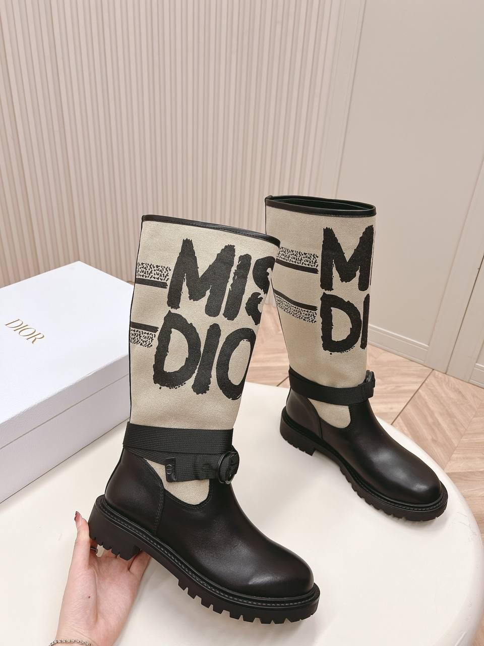 САПОГИ CHRISTIAN DIOR детальное фото
