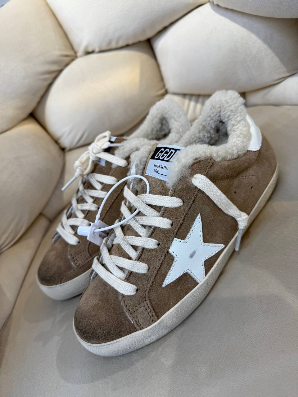 КЕДЫ GOLDEN GOOSE детальное фото