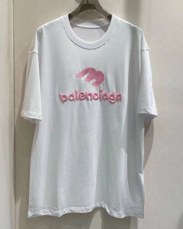 ФУТБОЛКА BALENCIAGA фото