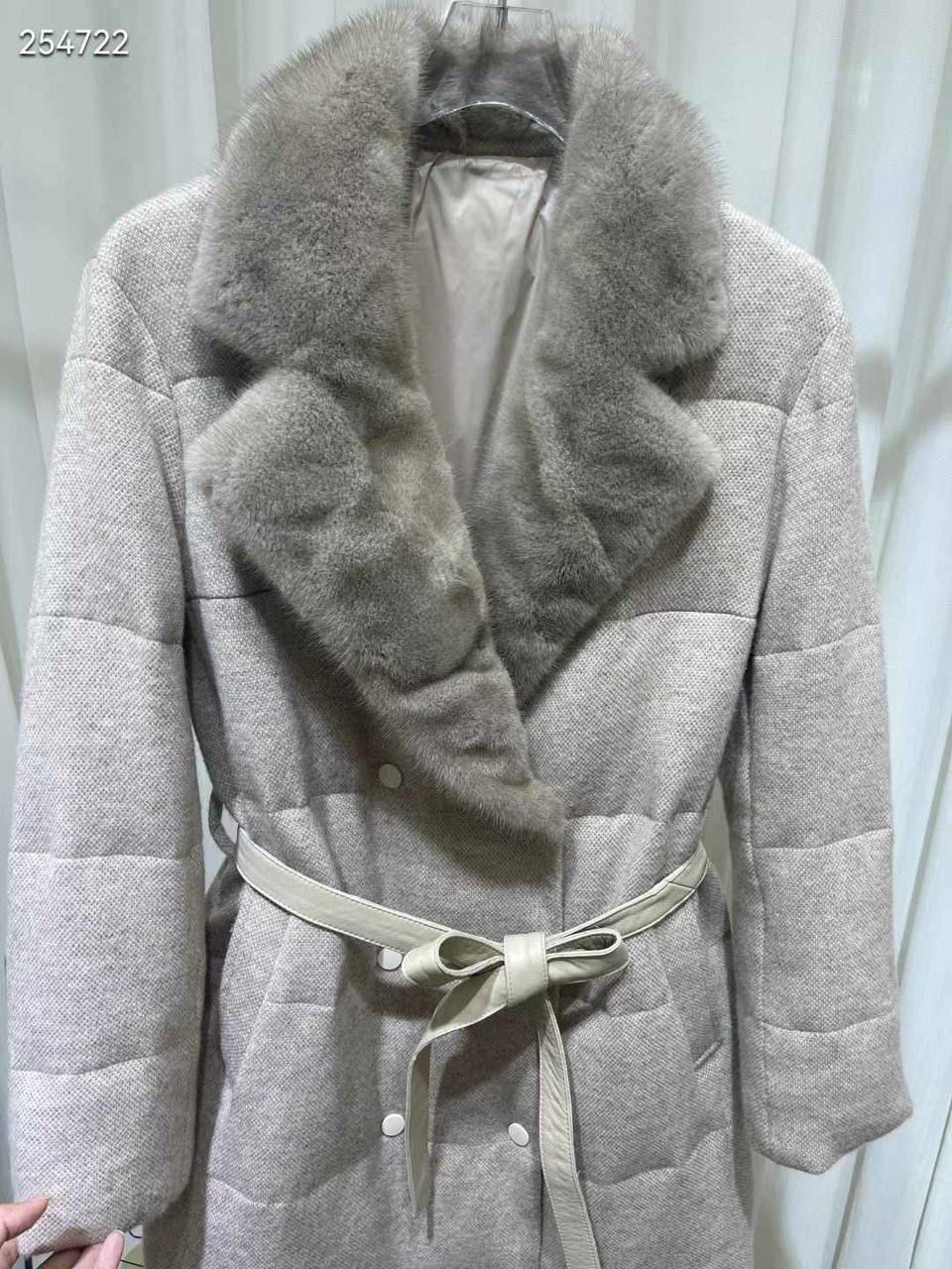 ПАЛЬТО LORO PIANA детальное фото