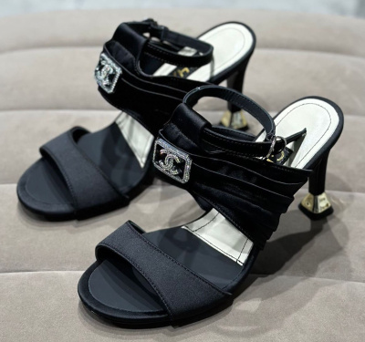 БОСОНОЖКИ CHANEL фото