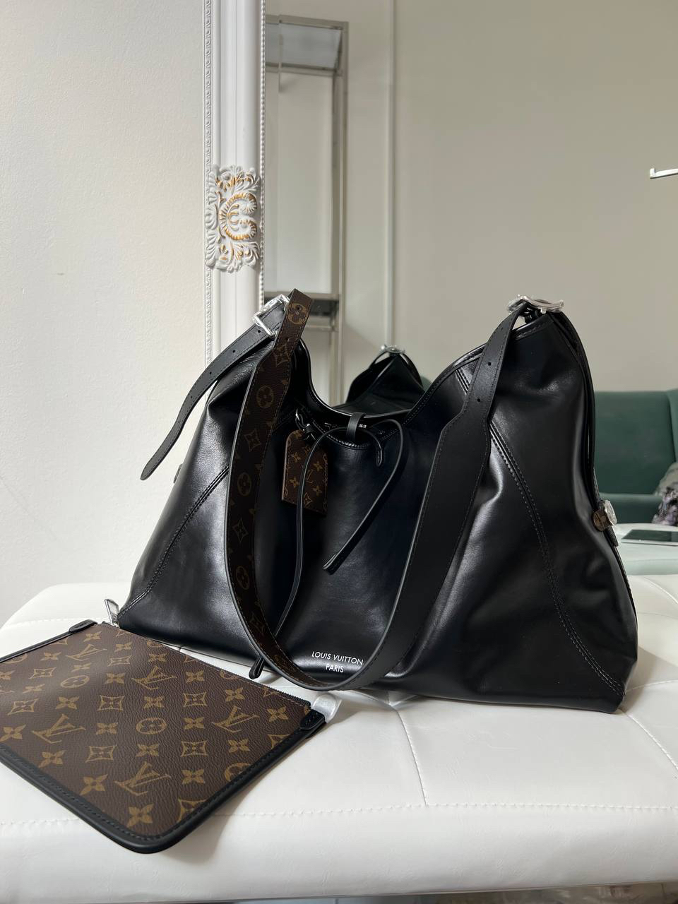 СУМКА LOUIS VUITTON детальное фото