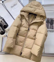 ПУХОВИК MAX MARA фото