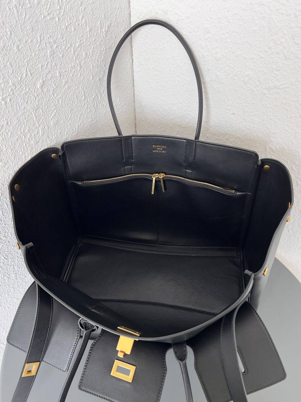 СУМКА BALENCIAGA детальное фото