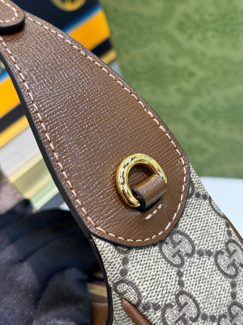 СУМКА GUCCI HALF-MOON детальное фото