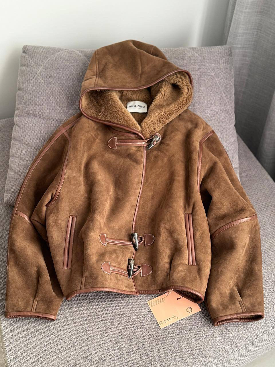 ДУБЛЕНКА MIU MIU детальное фото