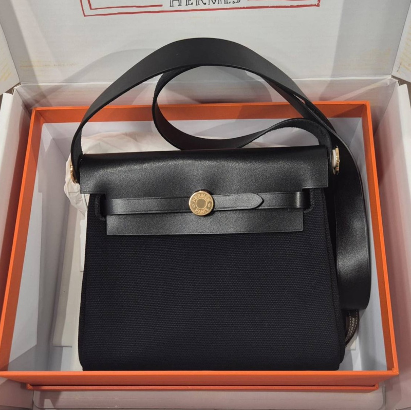 СУМКА HERMES HERBAG MINI фото