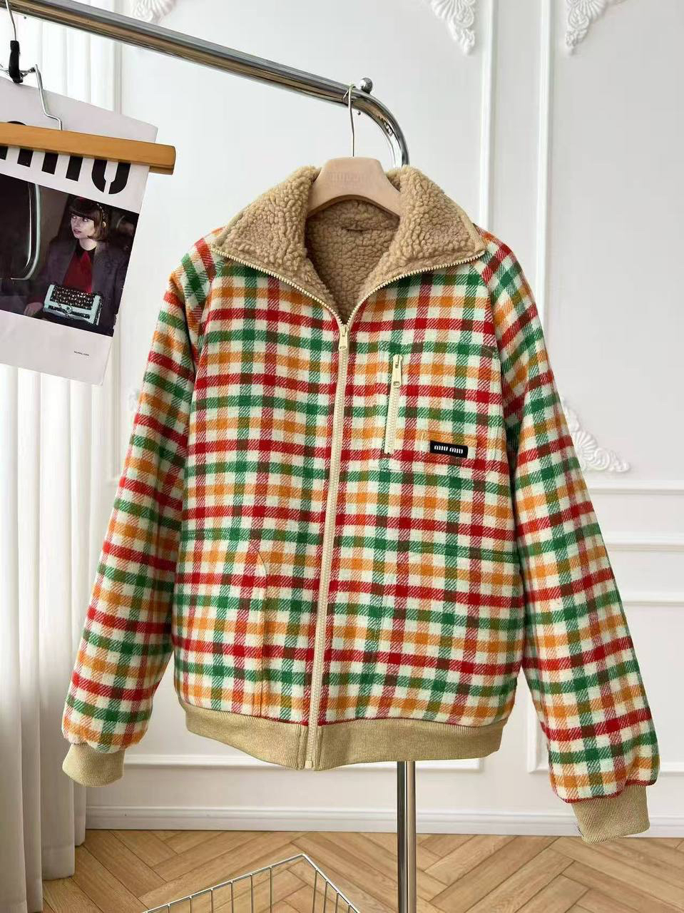 БОМБЕР MIU MIU детальное фото